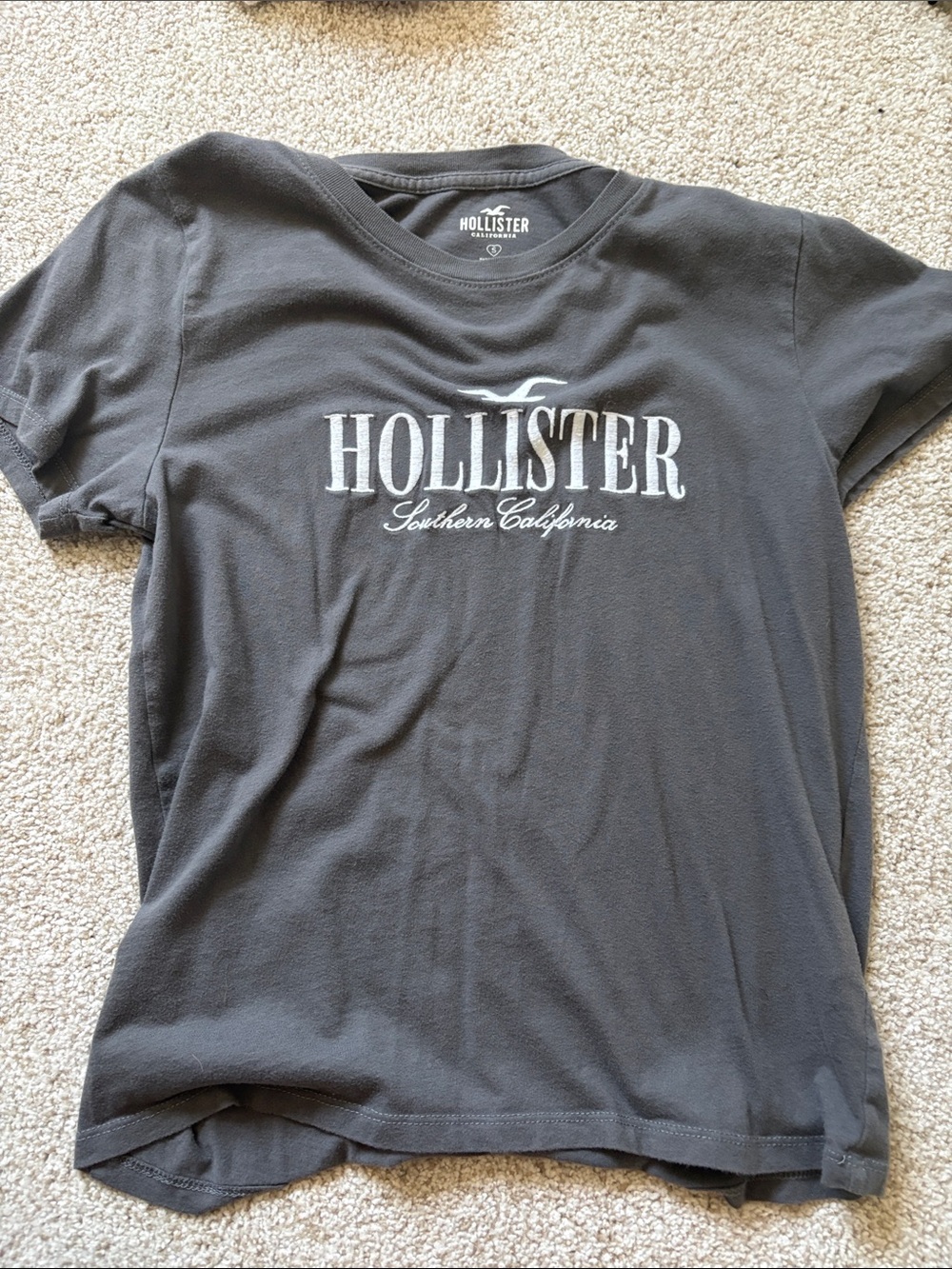 Hollister Gray Short Sleeve Logo Tee
